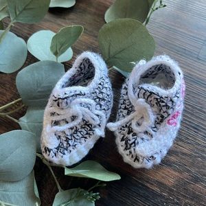 Knitted Yeezy Baby Booties (3-6 months)